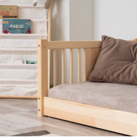 Detská Montessori posteľ z masívu borovice LUNA - 200x90 cm