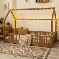 Detská domčeková Montessori posteľ z masívu borovice LUNA L - 160x80 cm