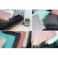 Vankúš LUX 45x45 cm s dlhým vlasom - ružový