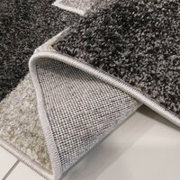 Kusový koberec PANNE štvorce - odtiene šedej