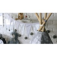 Dekoračná vlajková girlanda PIERKA - šedá