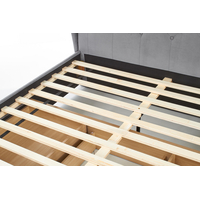 Posteľ z masívu so zásuvkami SABRINA 200x160 cm - čalúnená - zelená