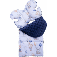 Obojstranné hniezdočko (kokon) pre bábätko - PREMIUM set 7v1 - Prechádzka v oblakoch s tmavomodrou minky