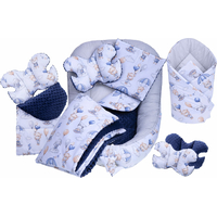 Obojstranné hniezdočko (kokon) pre bábätko - PREMIUM set 7v1 - Prechádzka v oblakoch s tmavomodrou minky