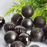 Vianočné závesné banky na stromček - 3 veľkosti - 6 druhov - 36 ks - tmavo šedé