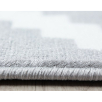 Kusový koberec Plus 8005 grey