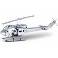 METAL EARTH 3D puzzle Vrtuľník Bell UH-1 Huey