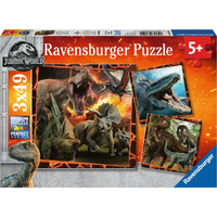RAVENSBURGER Puzzle Jurský svet: Inštinkt lovca 3x49 dielikov