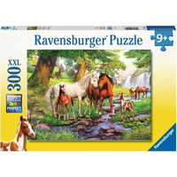 RAVENSBURGER Puzzle Kone pri rieke XXL 300 dielikov