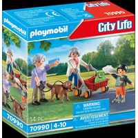 PLAYMOBIL® City Life 70990 Starí rodičia s vnukom