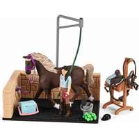 SCHLEICH Horse Club® 42438 Umývací box s Emily a Lunou