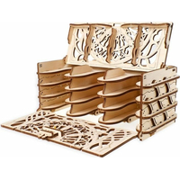 UGEARS 3D puzzle Kartový stojan 77 dielikov