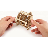 UGEARS 3D puzzle Počítadlo (pokladňa) 157 dielikov