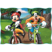 TREFL Puzzle Mickey Mouse: Krásny deň 4v1 (35,48,54,70 dielikov)