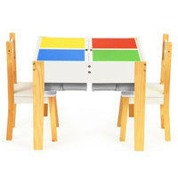 ECOTOYS Detský drevený stôl s hracou doskou a dvoma stoličkami