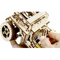 WOODEN CITY 3D puzzle Terénne auto - džíp 4x4, 570 dielikov