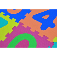 SUN TA TOYS Penové puzzle Čísla S4 (30x30)