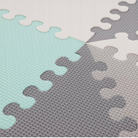 Matadi Penové puzzle šedo-zelené Trojuholníky s okrajmi