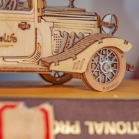 ROBOTIME Rolife 3D drevené puzzle Historický automobil 164 dielikov