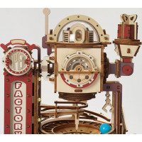 ROBOTIME Roker 3D drevené puzzle Guľôčková dráha: Továreň na čokoládu s LED svetlami 420 dielikov