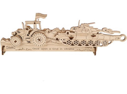 Ugears 3D drevené mechanické puzzle Brave UA Tractor