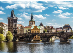RAVENSBURGER Puzzle Pohľad na Karlov most, Praha 1000 dielikov