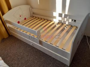 Detská posteľ s výrezom MAČIČKA - ružová 160x80 cm