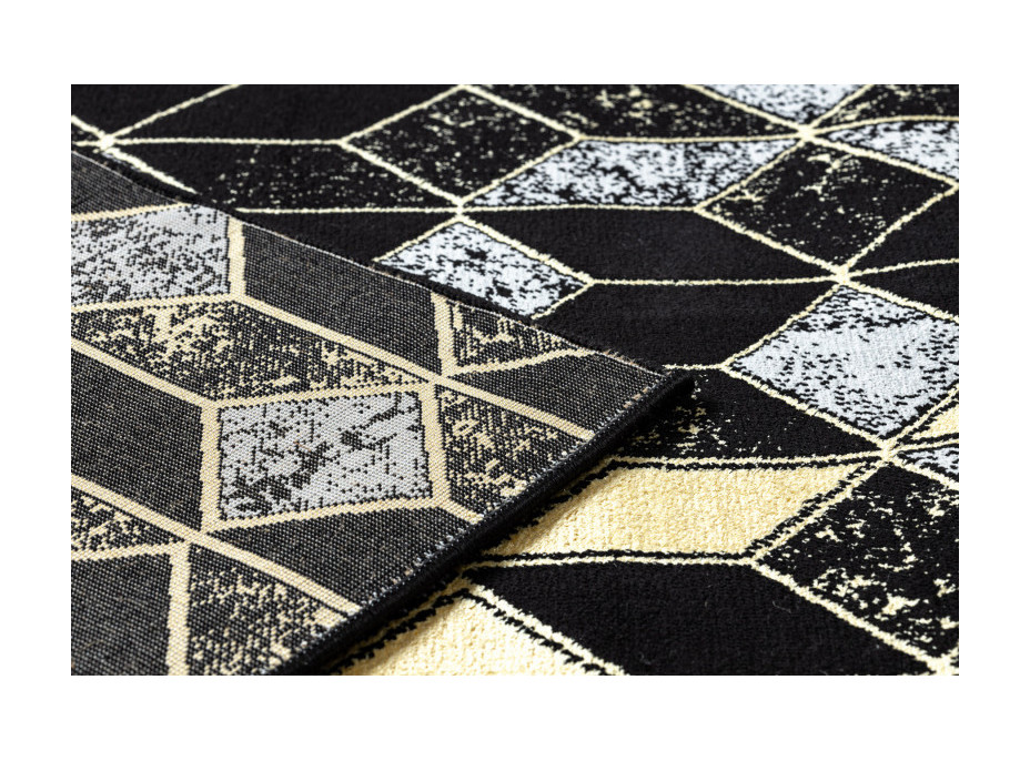 Behúň Gloss 400B 86 3D geometric black/gold