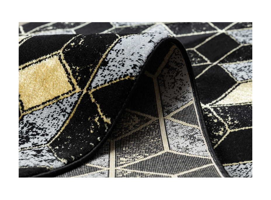Behúň Gloss 400B 86 3D geometric black/gold