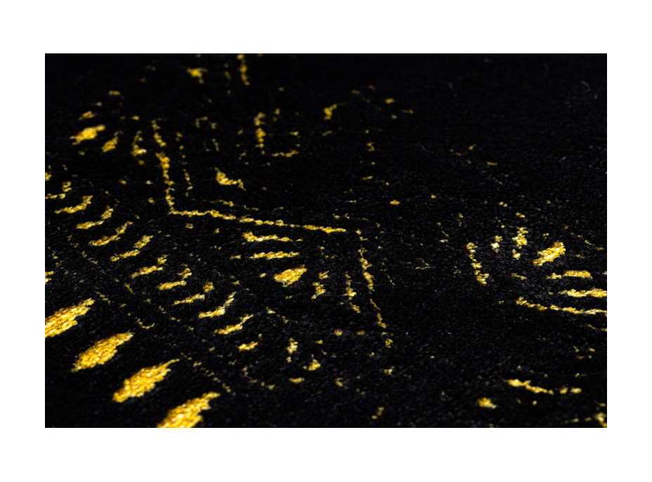 Behúň Gloss 408C 86 geometric black/gold