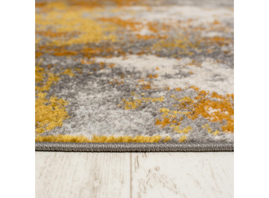 Moderný kusový koberec SPRING Splash - žltý