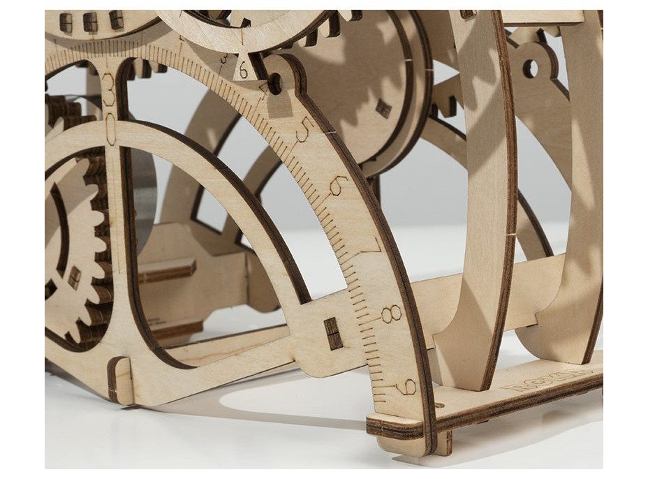 ROBOTIME Roker 3D drevené puzzle Kyvadlové hodiny 166 dielikov