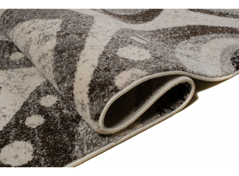 Moderný kusový koberec MATRA krémový E330A