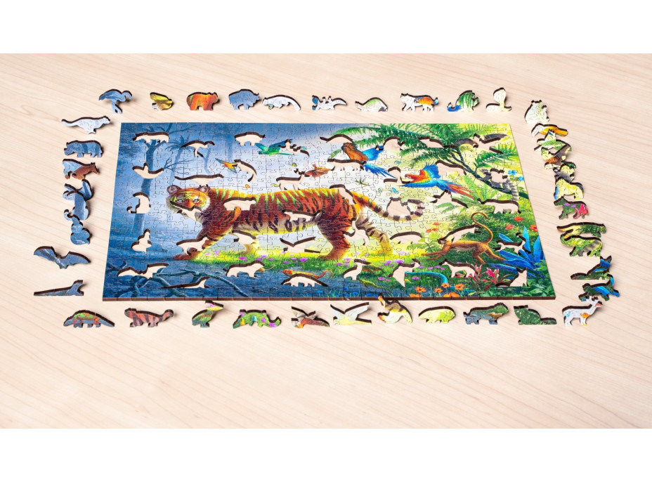 RAVENSBURGER Drevené puzzle Tiger v džungli 500 dielikov