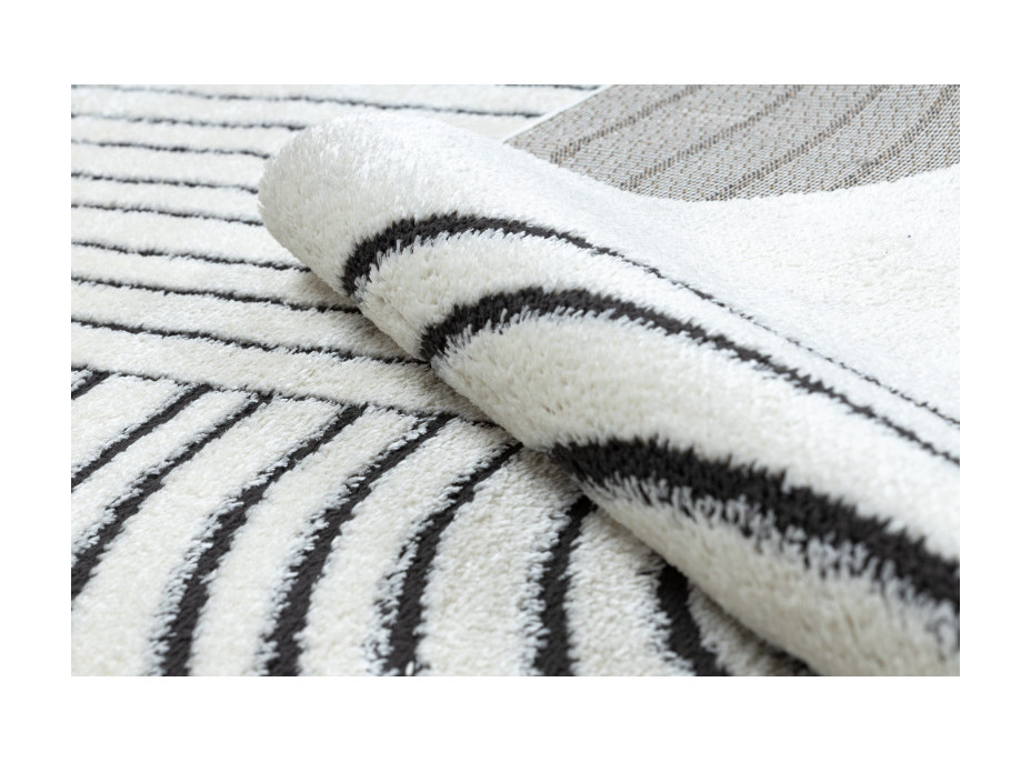 Kusový koberec Mode 8587 geometric cream/black