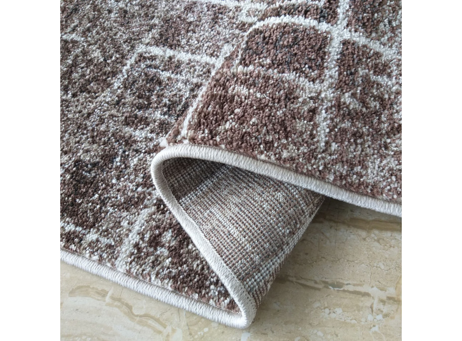 Kusový koberec PANNE cross - odstíny hnědé
