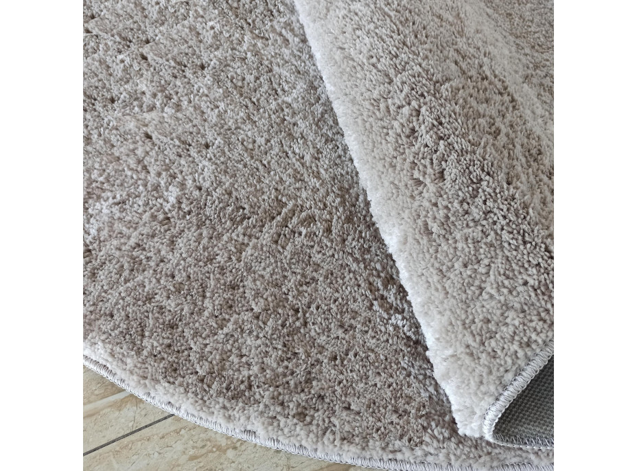 Moderný koberec SHAGGY CAMIL okrúhly - latte