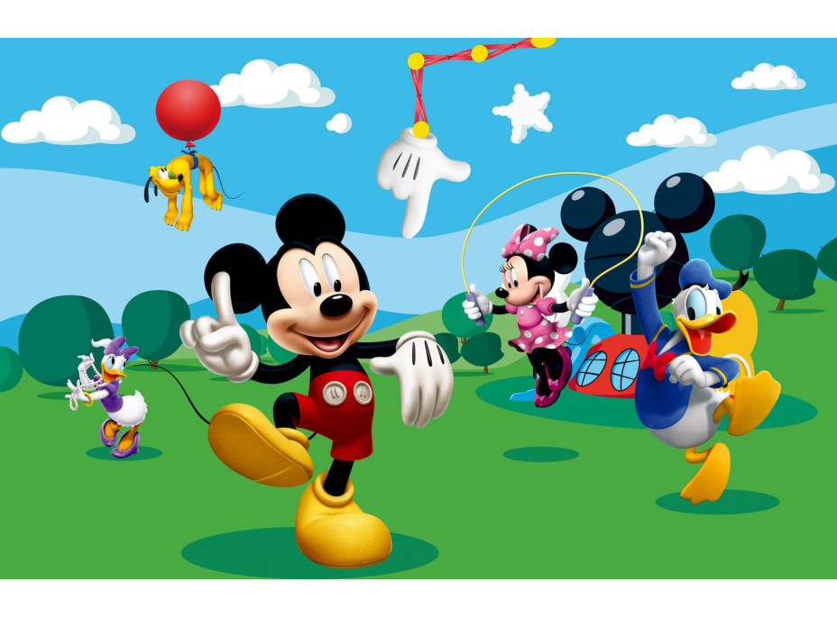 Detská fototapeta DISNEY - Mickey Mouse sa hrá s priateľmi - 360x270 cm