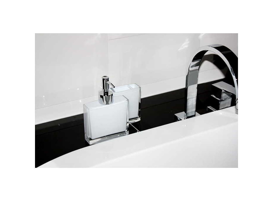 Súprava kúpeľňových doplnkov SPA 4 ks - biela