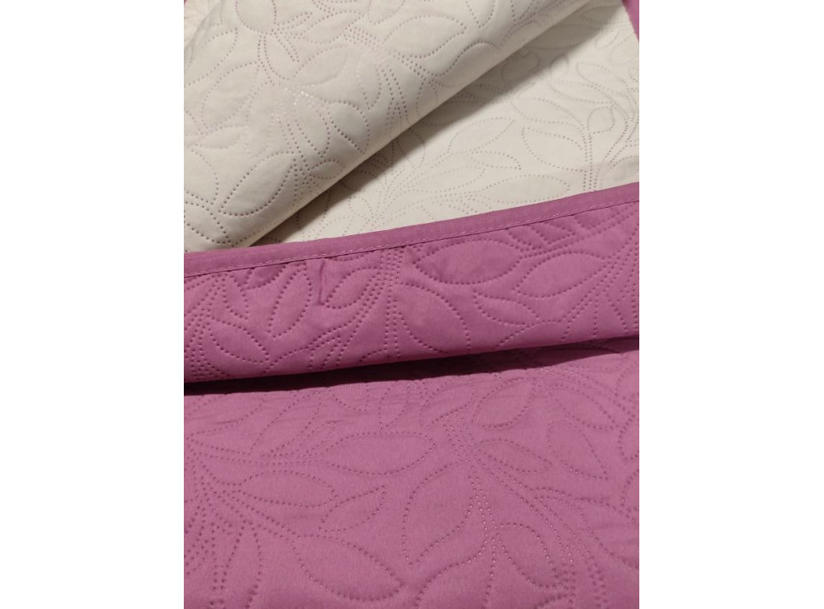 Prikrývka na posteľ CASSARO 220x240 cm - ružová/krémová