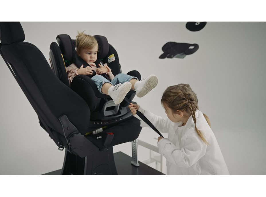 LIONELO Autosedačka Antoon Plus Isofix 0-18 kg Black Onyx