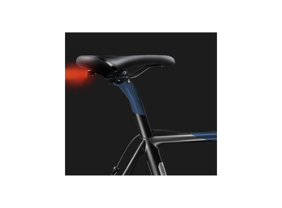 Cyklistické sedlo Trizand so svietidlom