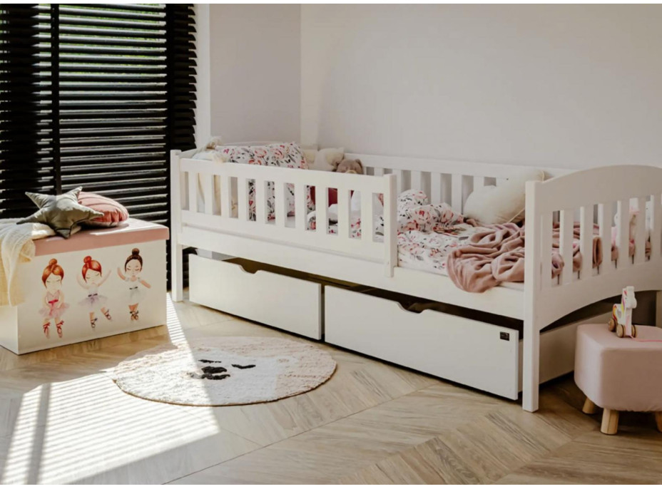 Detská posteľ z masívu borovice so šuplíkmi GANDALF - 200x90 cm - BIELA