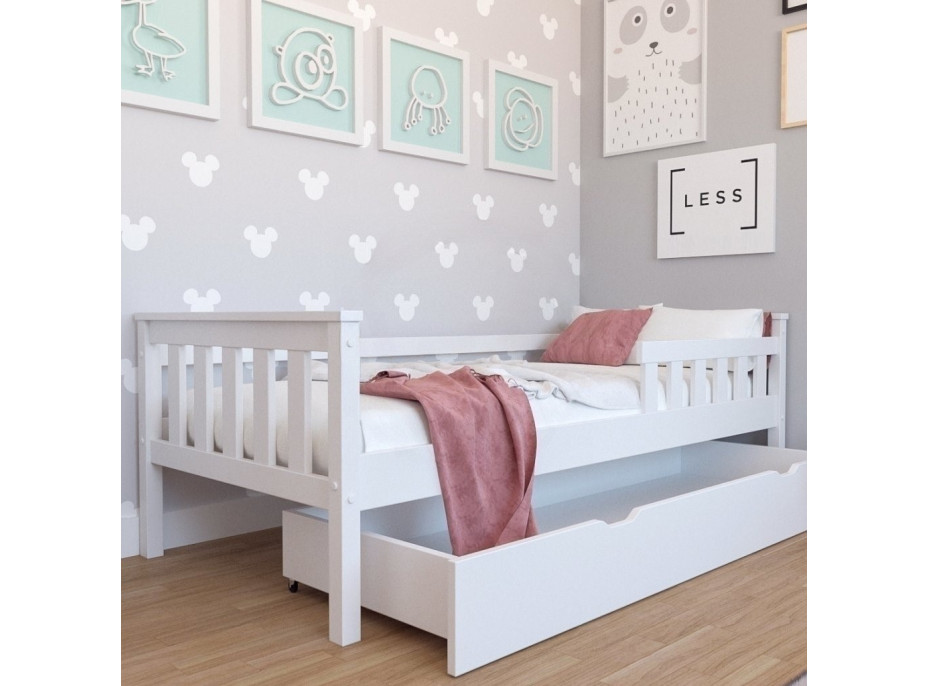 Detská posteľ z masívu borovice FRANK - 200x90 cm - biela