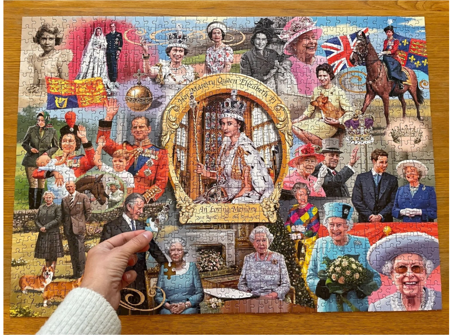 GIBSONS Puzzle Kráľovná Alžbeta II. 1000 dielikov