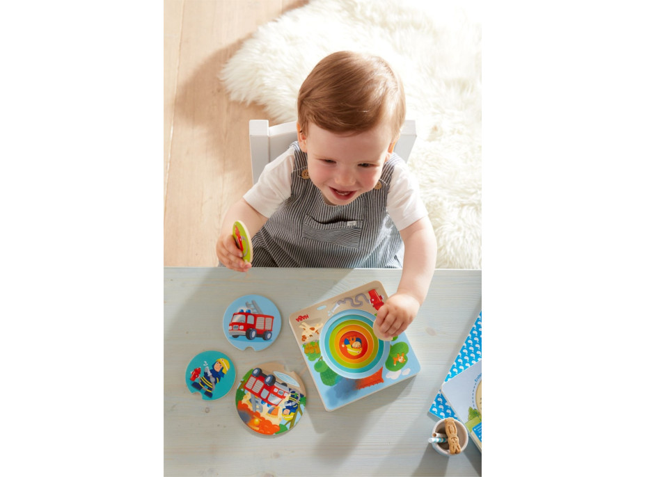 HABA Drevená viacvrstvová vkladačka Hasiči