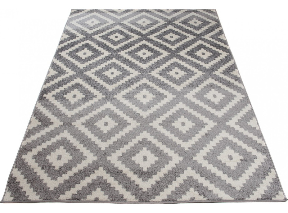 Kusový koberec MAROKO - 885 - sivý