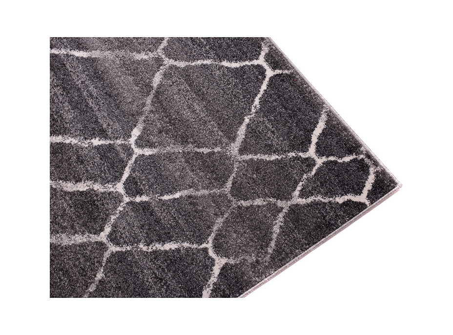 Kusový koberec SARI Net - tmavo šedý