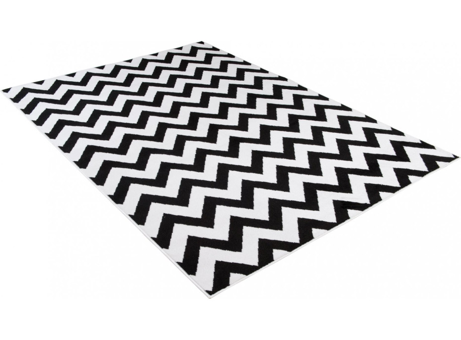 Kusový koberec TAPIS Cik cak - čierny/biely