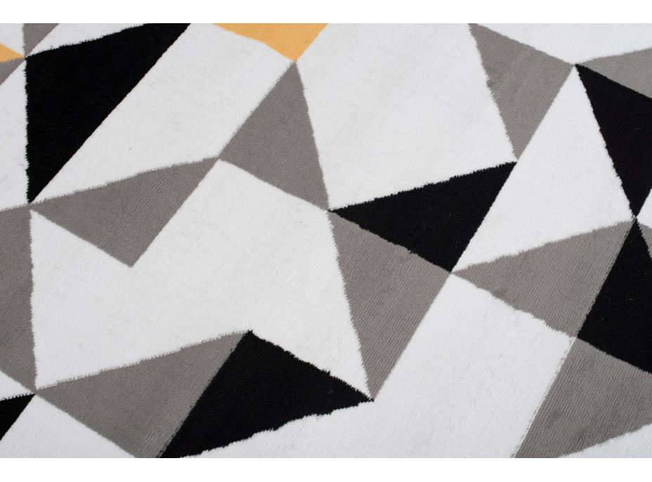Kusový koberec MAYA Geometric - žlutý/bílý